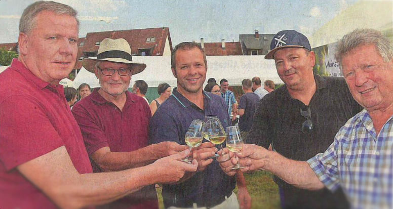 Rebluetenfest 2017 auf dem Bild die Vorstandschaft der IG Weinbau Herten.